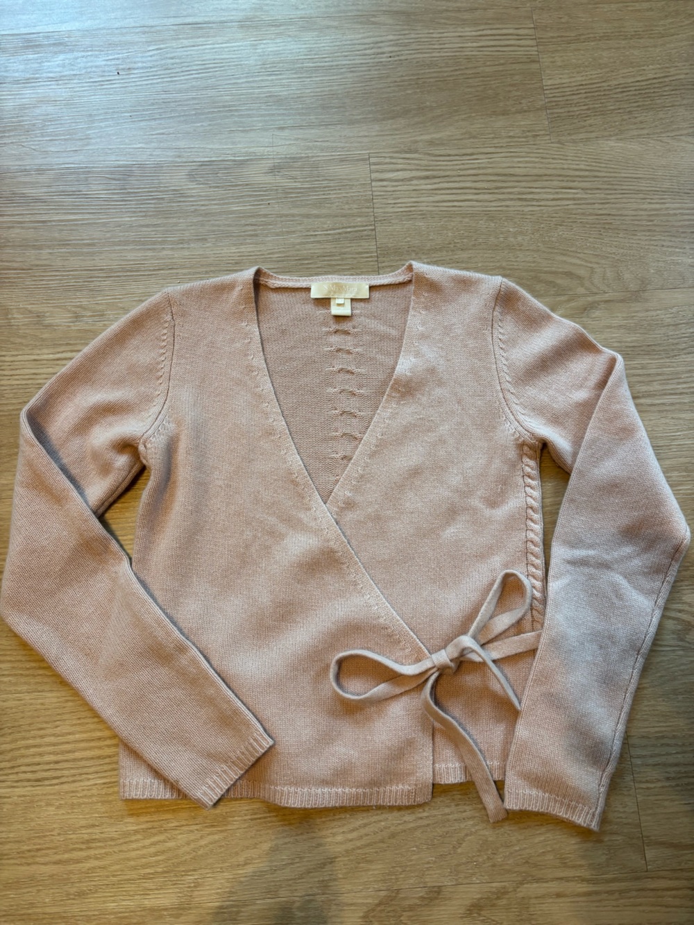 MaxMara Women’s Size S 100% Cashmere Blush Pink Braided Wrap Cardigan